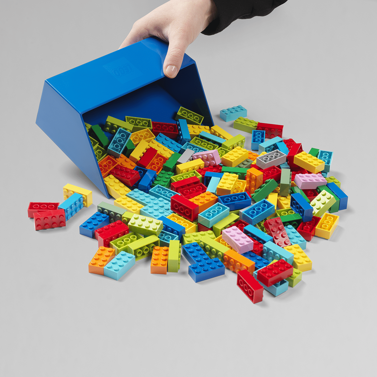 lego-brick-scooper-blau.png